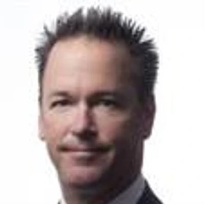 Portrait image of Justin Nelsen
