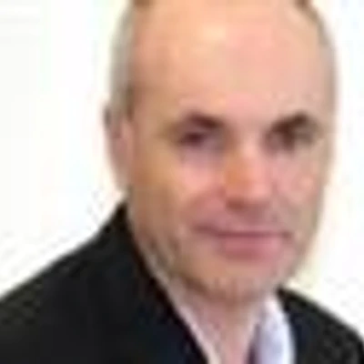 Portrait image of Peter Quinlivian